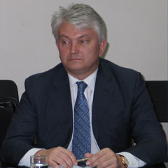 arg240-6